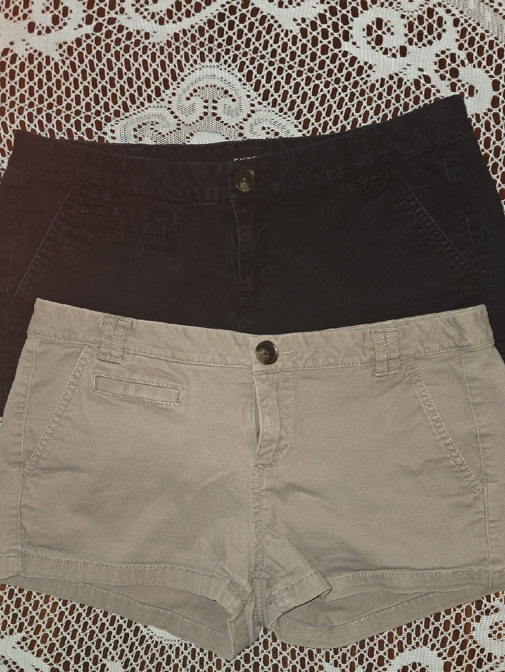 Express Women's Cargo Shorts - Black and Tan
